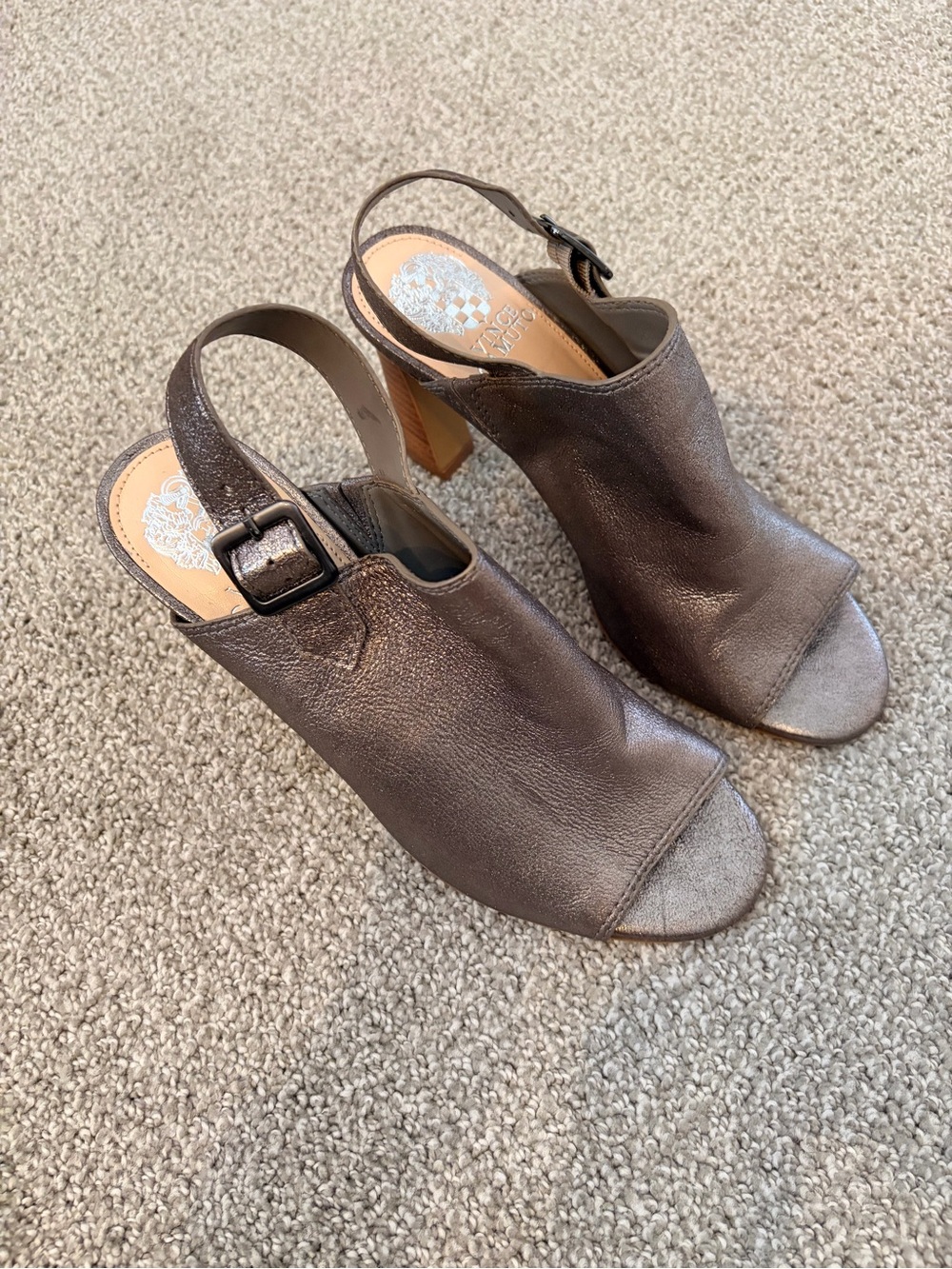 Leather Slingback Peep-Toe Heels in Bronze